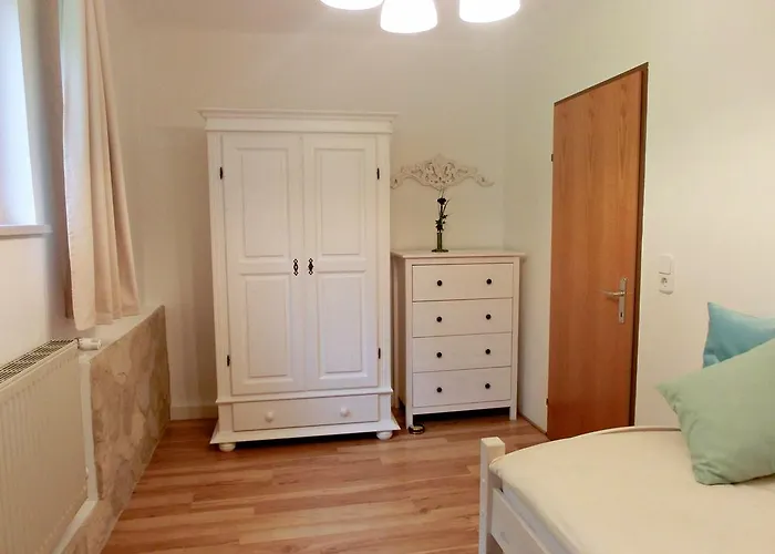 费瑞豪斯索嫰豪斯特度假屋 *